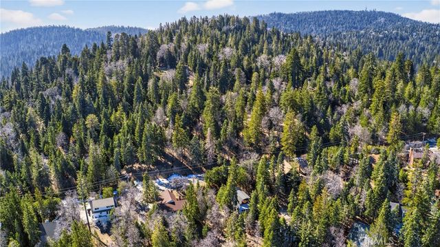 26980 Everest, Lake Arrowhead, CA 92317