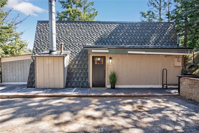 26980 Everest, Lake Arrowhead, CA 92317