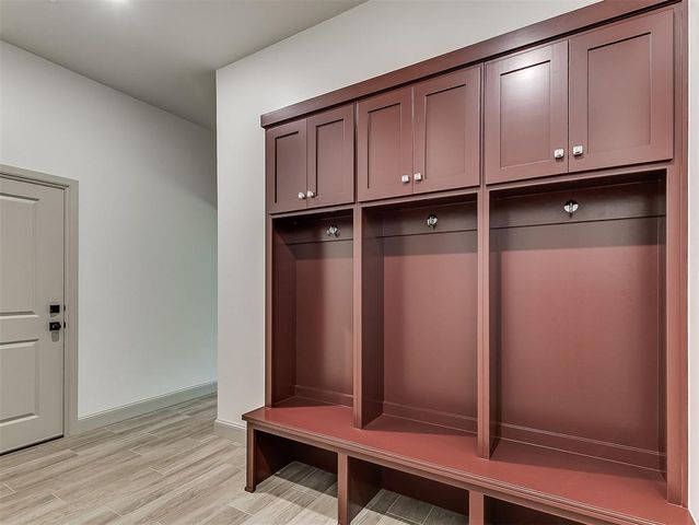 8080 Silver Spur, Arcadia, OK 73007