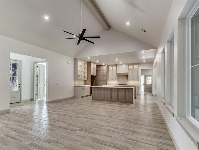 8080 Silver Spur, Arcadia, OK 73007