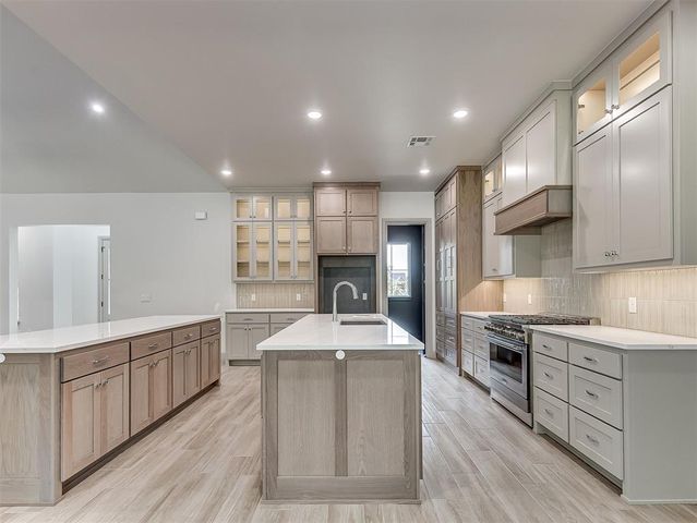 8080 Silver Spur, Arcadia, OK 73007
