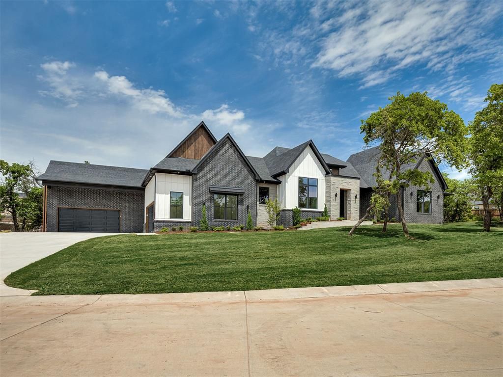 8080 Silver Spur, Arcadia, OK 73007
