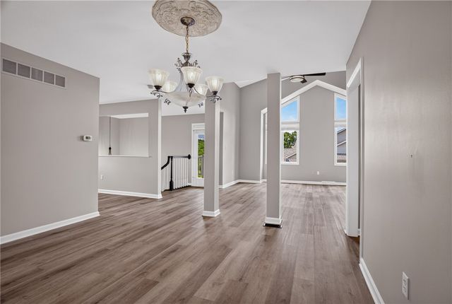 9704 Sundance Dr, South Fayette, PA 15017