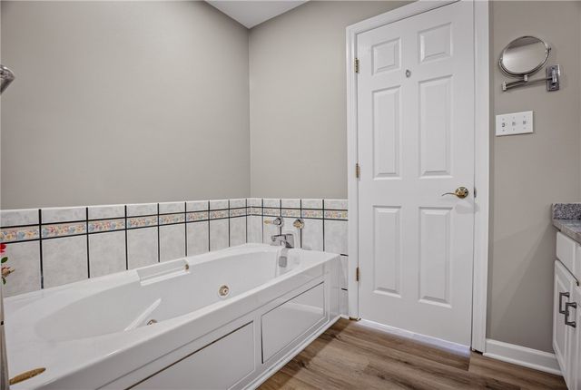 9704 Sundance Dr, South Fayette, PA 15017
