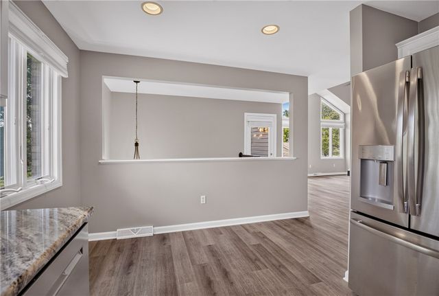 9704 Sundance Dr, South Fayette, PA 15017