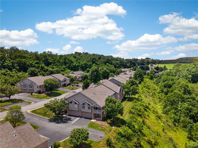 9704 Sundance Dr, South Fayette, PA 15017