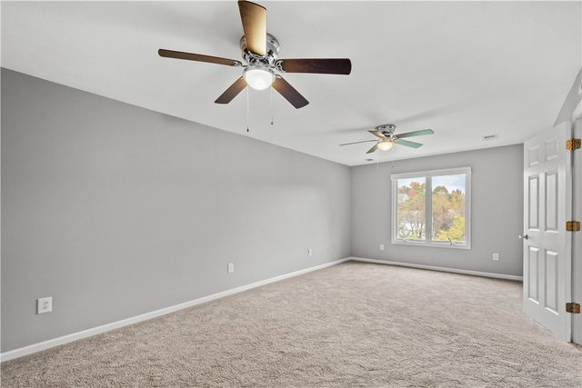 9704 Sundance Dr, South Fayette, PA 15017