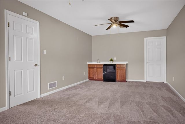 9704 Sundance Dr, South Fayette, PA 15017