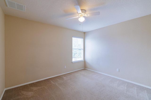 1214 Hensley DR, Leander, TX 78641