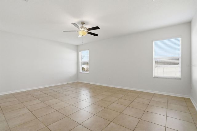 214 ENGLISH HERITAGE PLACE, Dover, FL 33527