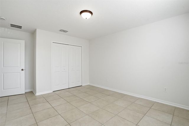 214 ENGLISH HERITAGE PLACE, Dover, FL 33527