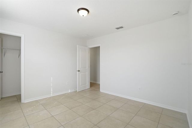 214 ENGLISH HERITAGE PLACE, Dover, FL 33527