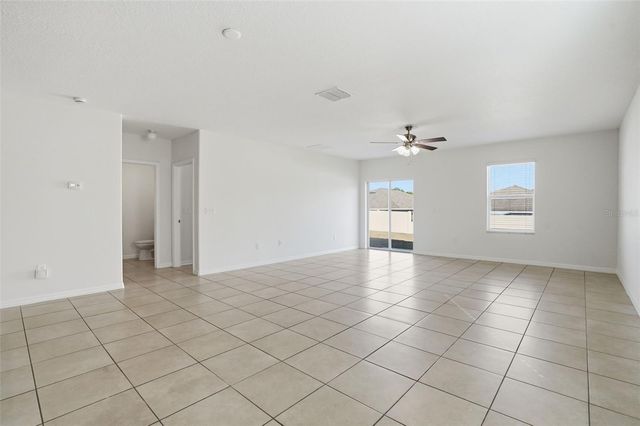 214 ENGLISH HERITAGE PLACE, Dover, FL 33527