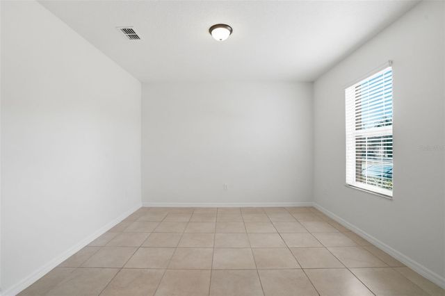 214 ENGLISH HERITAGE PLACE, Dover, FL 33527