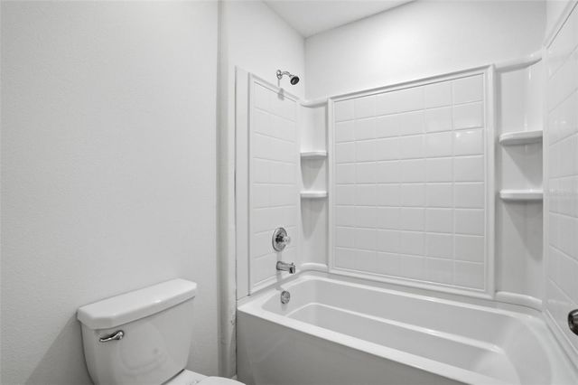 214 ENGLISH HERITAGE PLACE, Dover, FL 33527