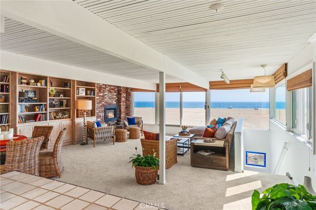 6910 W Oceanfront, Newport Beach, CA 92663
