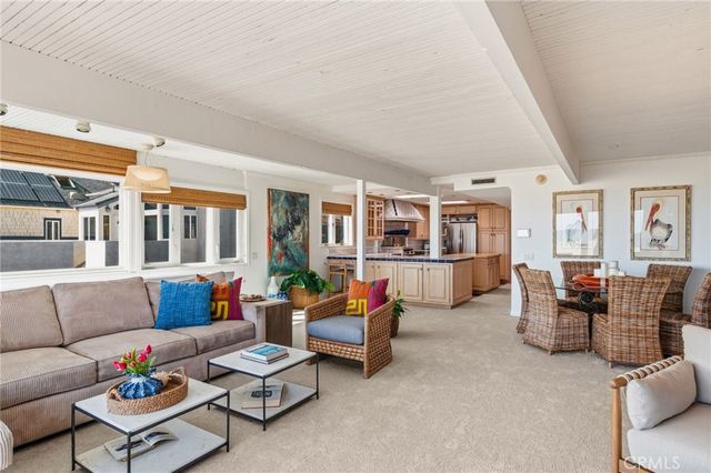 6910 W Oceanfront, Newport Beach, CA 92663
