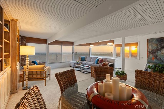 6910 W Oceanfront, Newport Beach, CA 92663