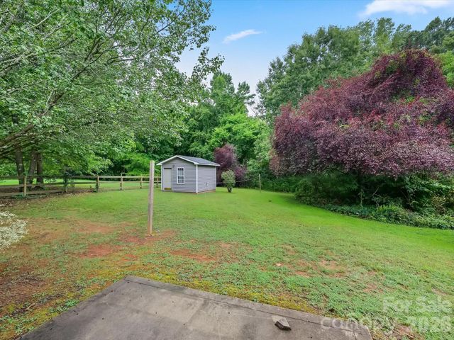2316 Ivy Run Drive, Indian Trail, NC 28079