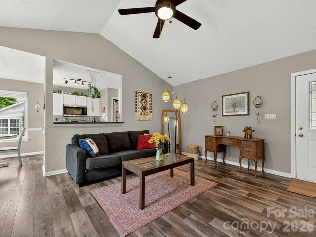 2316 Ivy Run Drive, Indian Trail, NC 28079