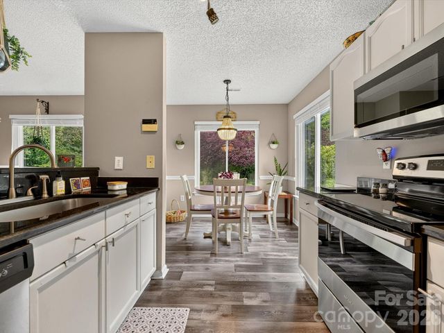 2316 Ivy Run Drive, Indian Trail, NC 28079