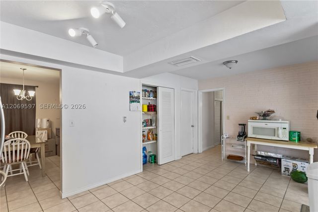 7531 Harbour Blvd, Miramar, FL 33023