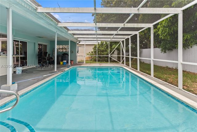 7531 Harbour Blvd, Miramar, FL 33023
