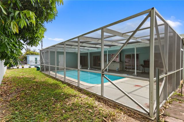7531 Harbour Blvd, Miramar, FL 33023
