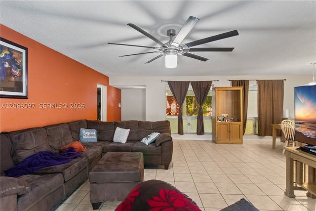 7531 Harbour Blvd, Miramar, FL 33023
