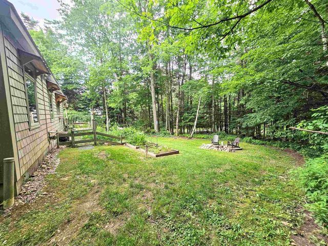 60 East Brook Crossing, Wilmington, VT 05363