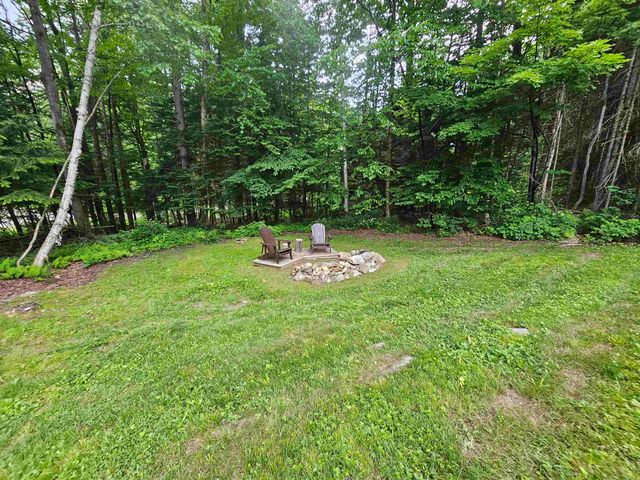 60 East Brook Crossing, Wilmington, VT 05363