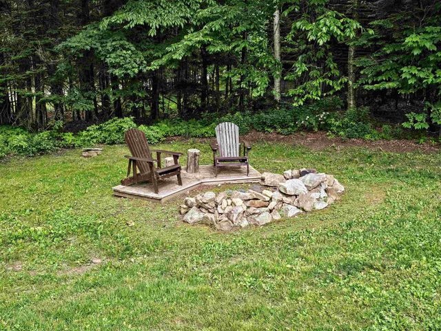 60 East Brook Crossing, Wilmington, VT 05363