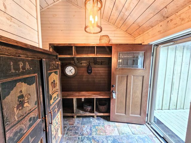 60 East Brook Crossing, Wilmington, VT 05363