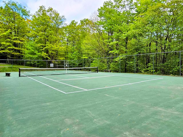 60 East Brook Crossing, Wilmington, VT 05363