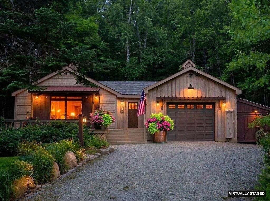 60 East Brook Crossing, Wilmington, VT 05363
