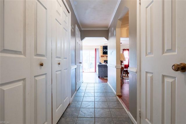 5603 Campus DR, Virginia Beach, VA 23462