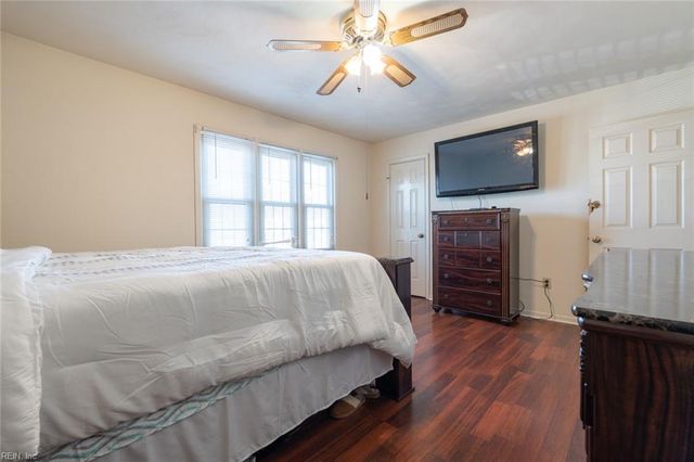 5603 Campus DR, Virginia Beach, VA 23462