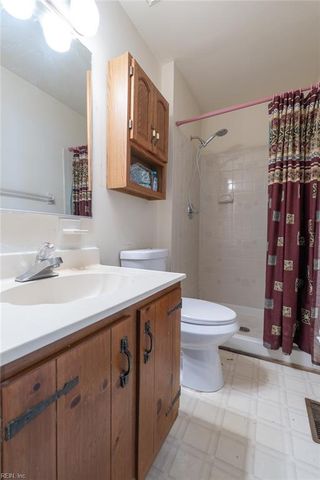 5603 Campus DR, Virginia Beach, VA 23462