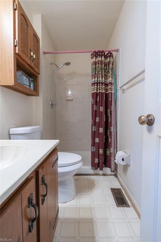 5603 Campus DR, Virginia Beach, VA 23462