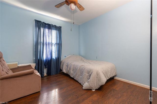 5603 Campus DR, Virginia Beach, VA 23462