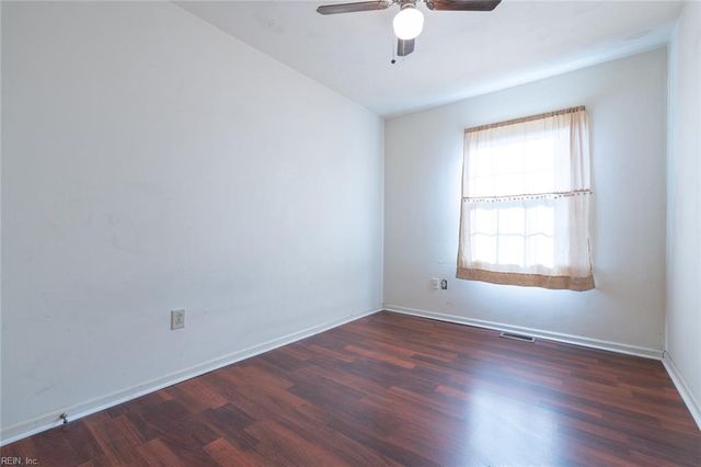 5603 Campus DR, Virginia Beach, VA 23462