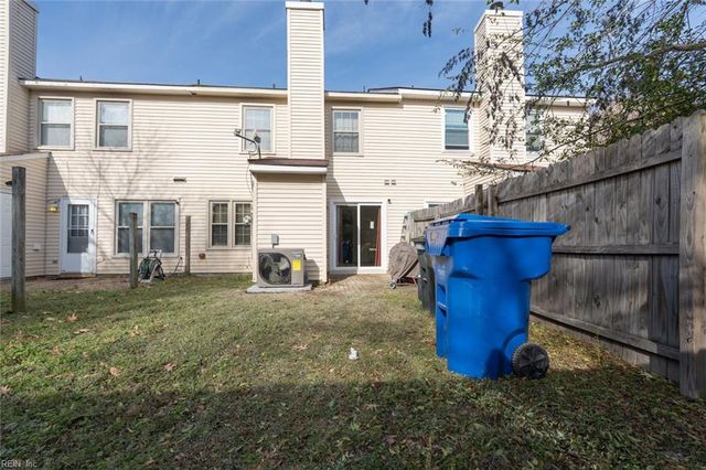 5603 Campus DR, Virginia Beach, VA 23462