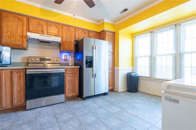 5603 Campus DR, Virginia Beach, VA 23462