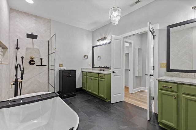 3288 Stone Creek Drive, Chattanooga, TN 37405