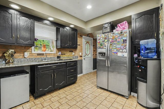 1303 Cora Street, Joliet, IL 60435