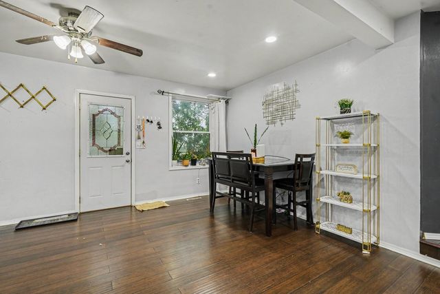 1303 Cora Street, Joliet, IL 60435