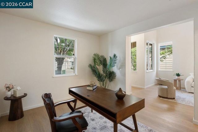 230 230 Wisteria Ln, Tracy, CA 95377