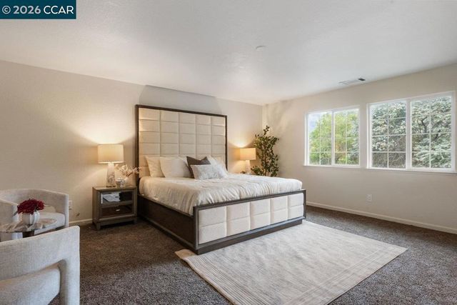 230 230 Wisteria Ln, Tracy, CA 95377