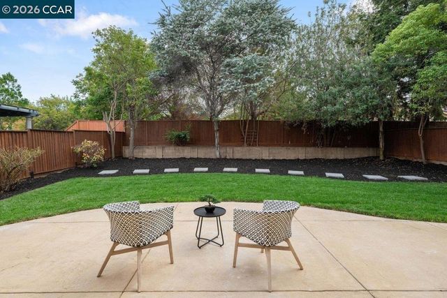 230 230 Wisteria Ln, Tracy, CA 95377