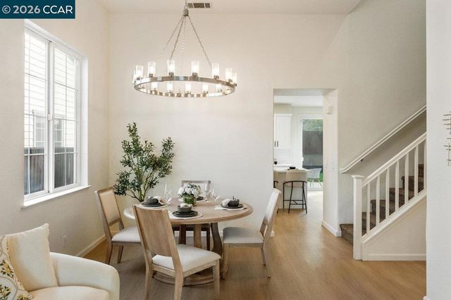 230 230 Wisteria Ln, Tracy, CA 95377